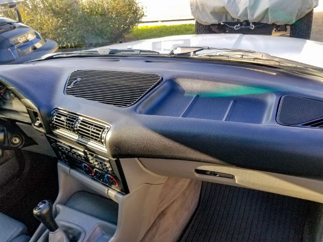 Bmw-M5-1991-Alpine-White-Gray-Leather-6