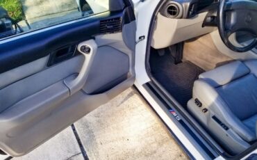 Bmw-M5-1991-Alpine-White-Gray-Leather-8