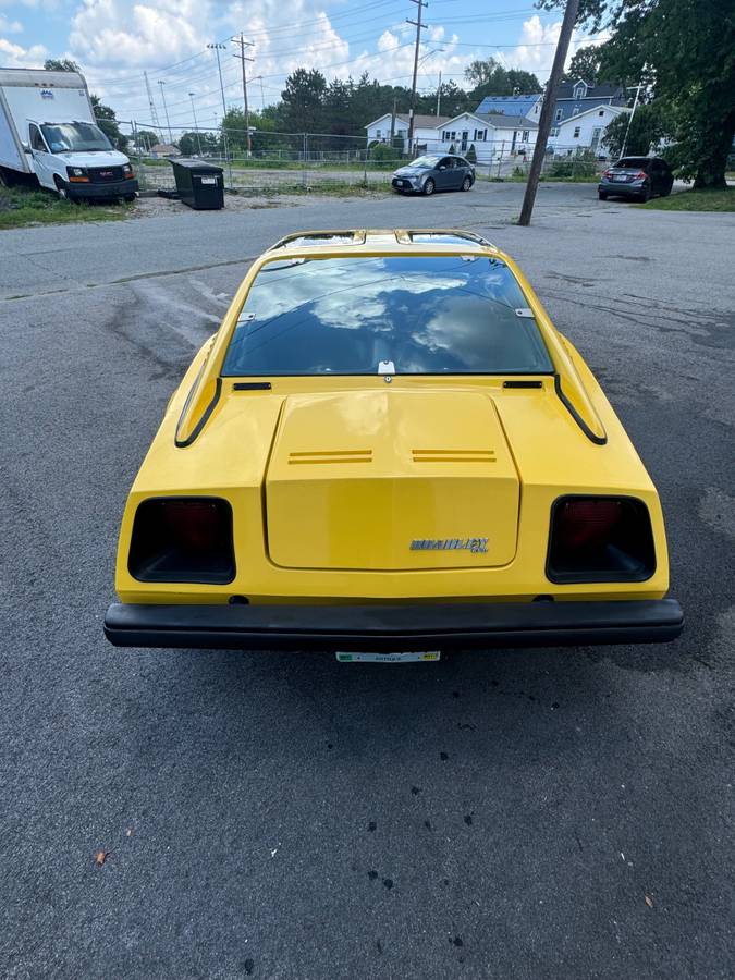 Bradley-gt-ii-1978-yellow-6