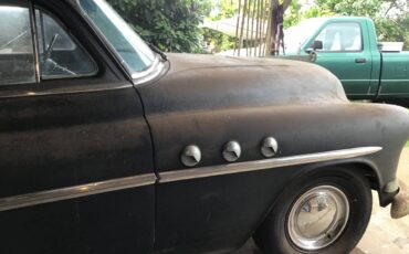 Buick-1951-green-6