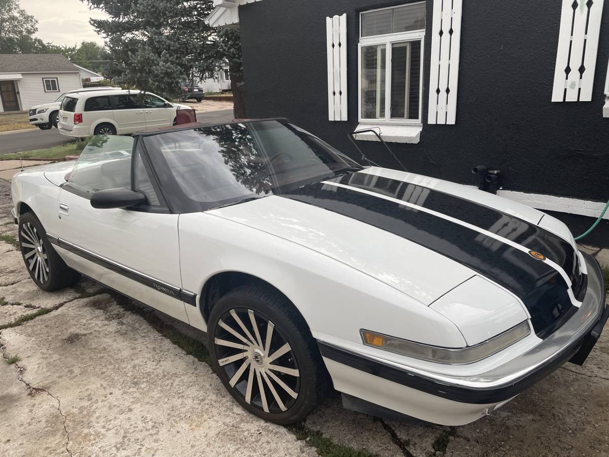 Buick-1990