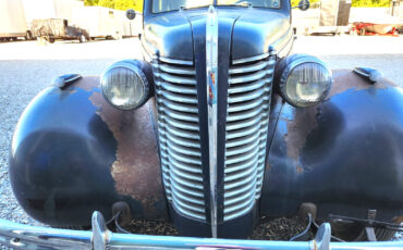 Buick-60-SERIES-CENTURY-1938-Sedan-2