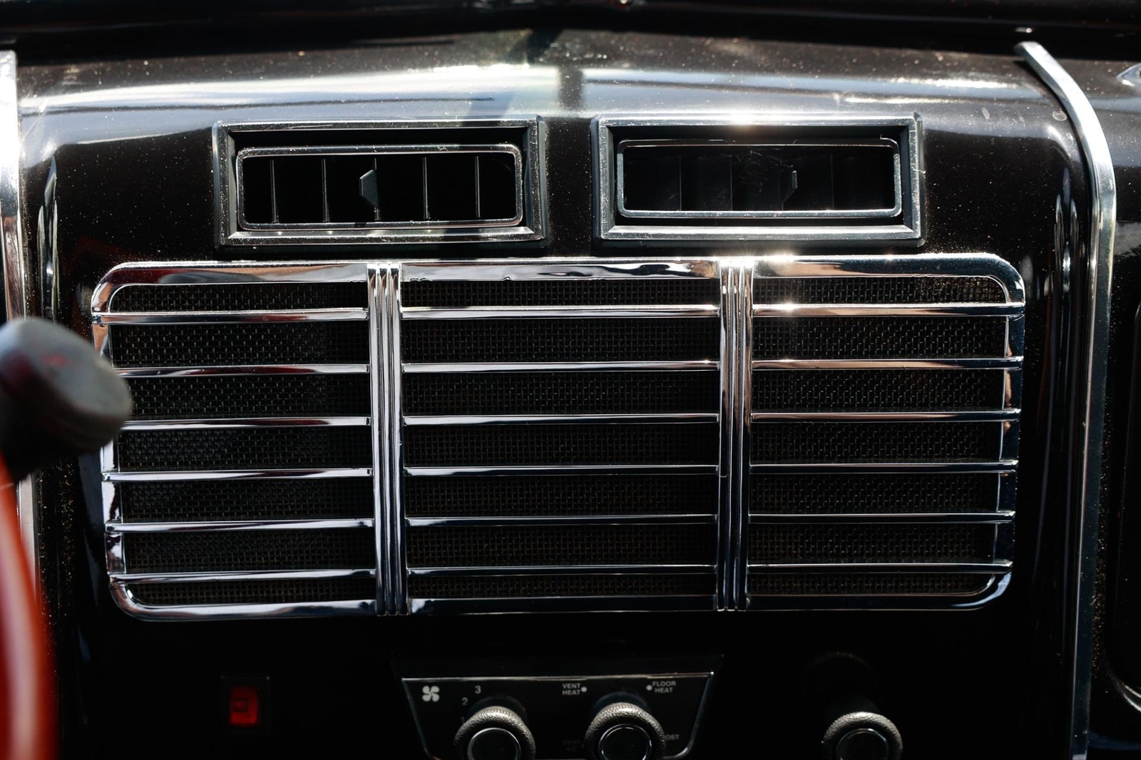 Buick-8-Limo-1937-4-Door-30