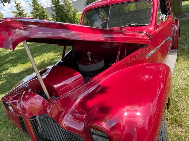 Buick-Business-coupe-1940-Red-2