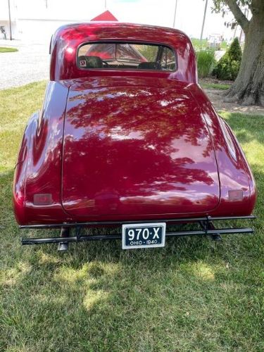 Buick-Business-coupe-1940-Red-5