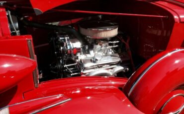Buick-Century-1936-Red-Gray-13