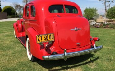 Buick-Century-1936-Red-Gray-15