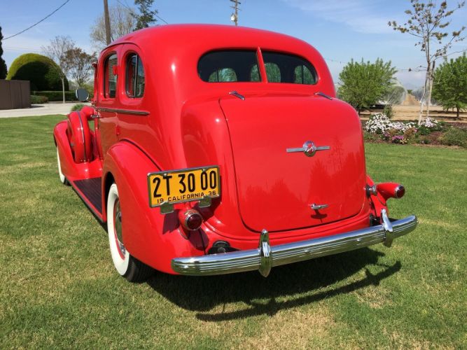 Buick-Century-1936-Red-Gray-15