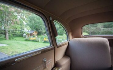 Buick-Century-1940-36