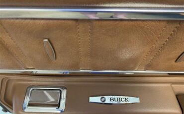 Buick-Century-1973-Harvest-Gold-Saddle-31