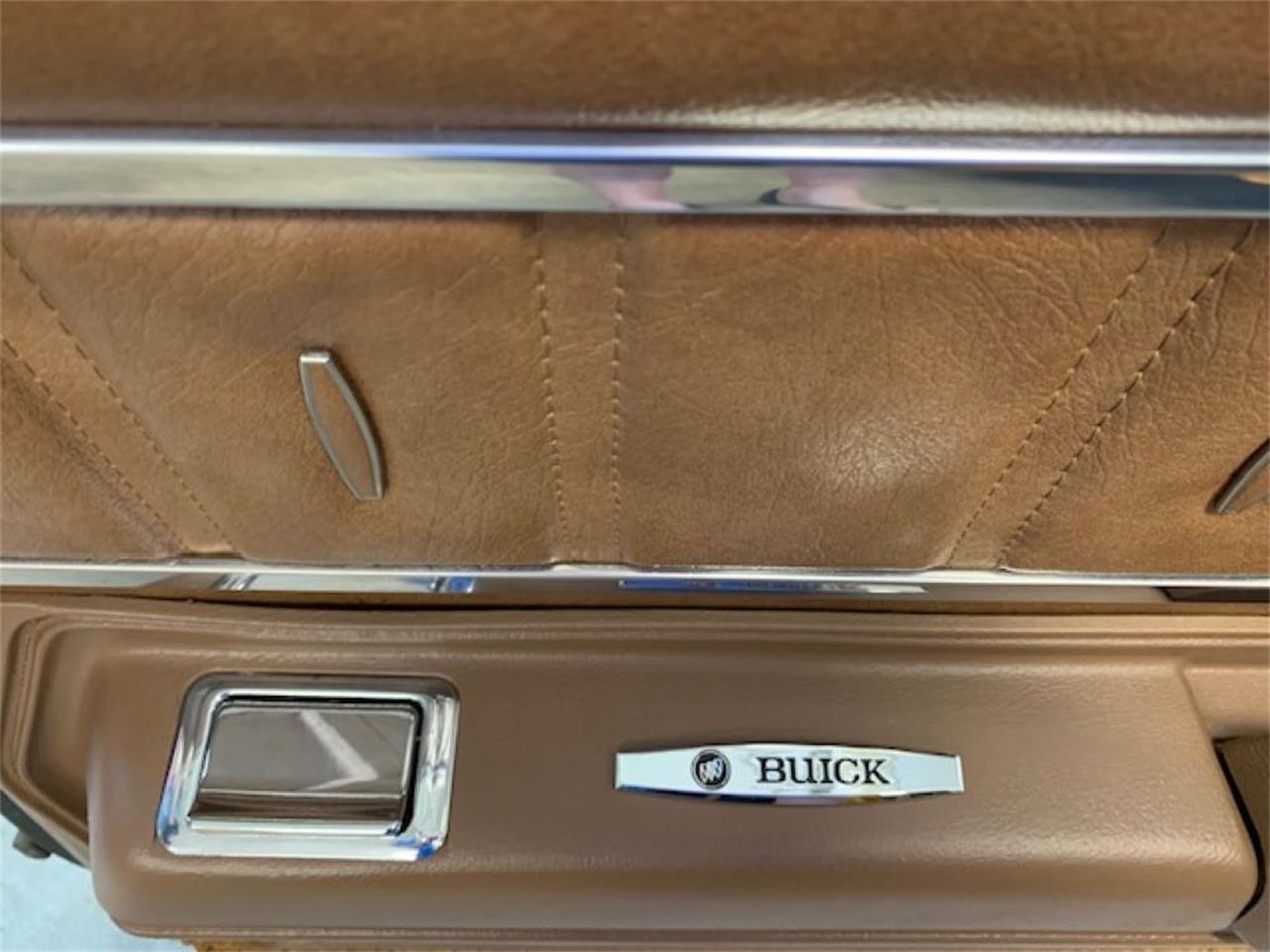 Buick-Century-1973-Harvest-Gold-Saddle-31