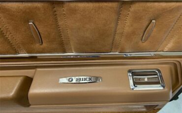 Buick-Century-1973-Harvest-Gold-Saddle-33