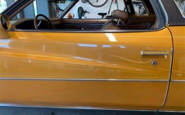 Buick-Century-1973-Harvest-Gold-Saddle-37