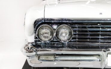 Buick-Electra-1961-Arctic-White-Red-Leather-4