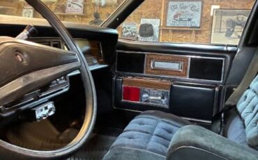 Buick-Electra-1977-silver-7