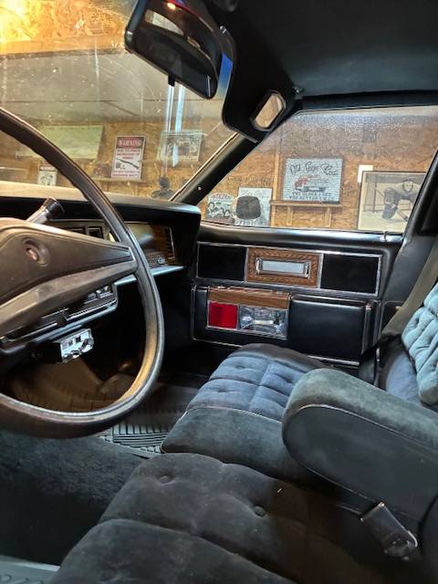 Buick-Electra-1977-silver-7