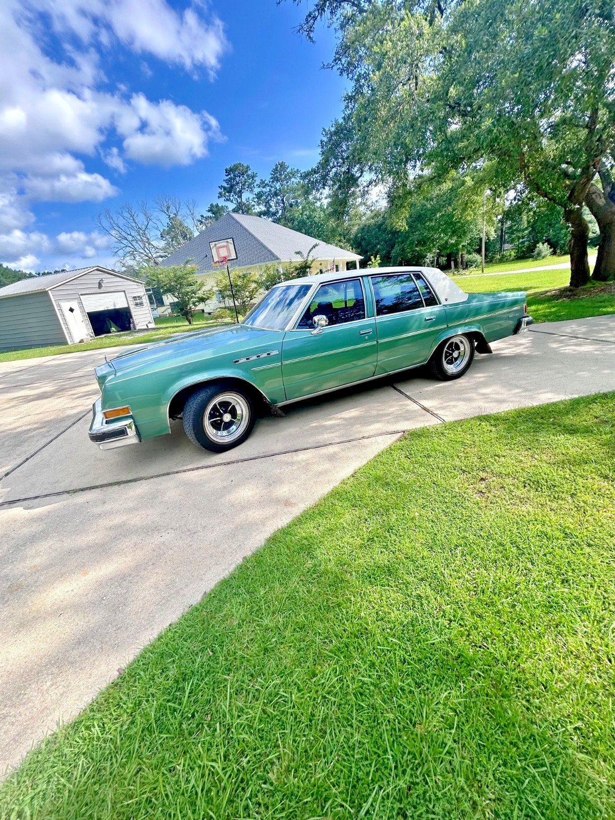 Buick-Electra-1978-Sedan-1