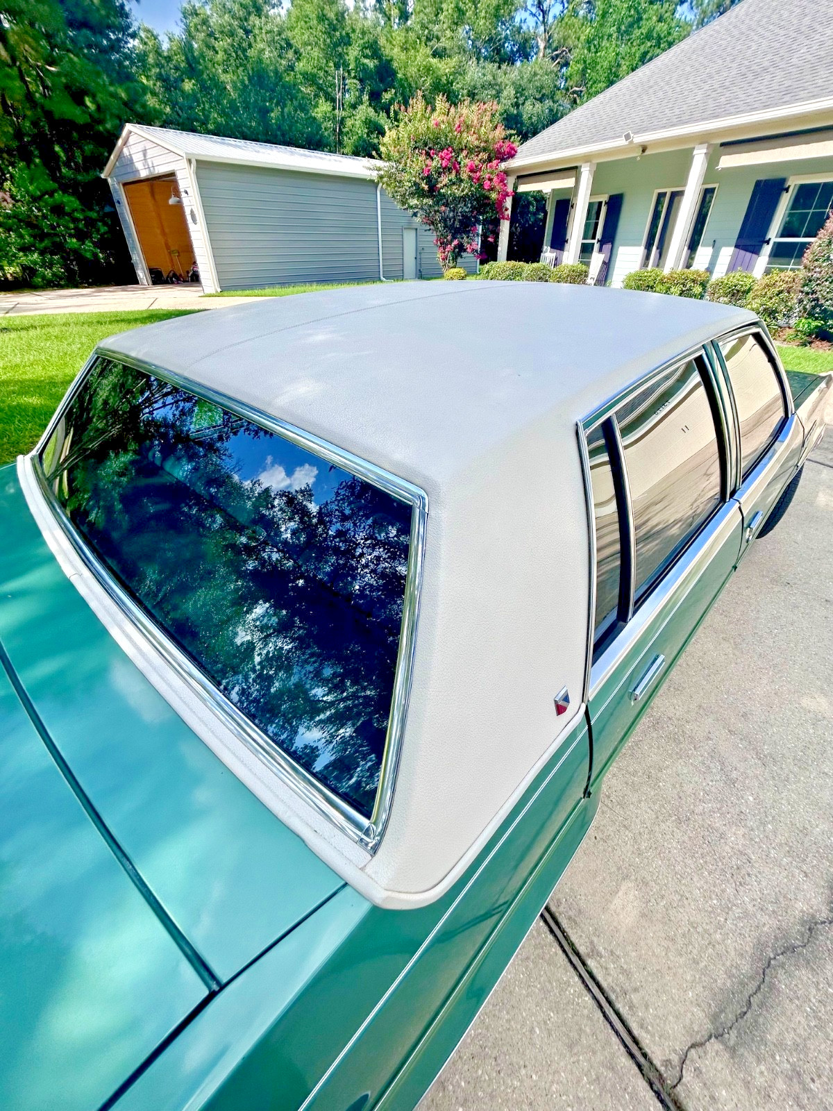 Buick-Electra-1978-Sedan-11