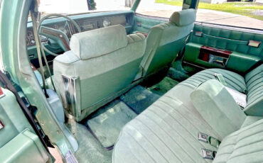 Buick-Electra-1978-Sedan-17