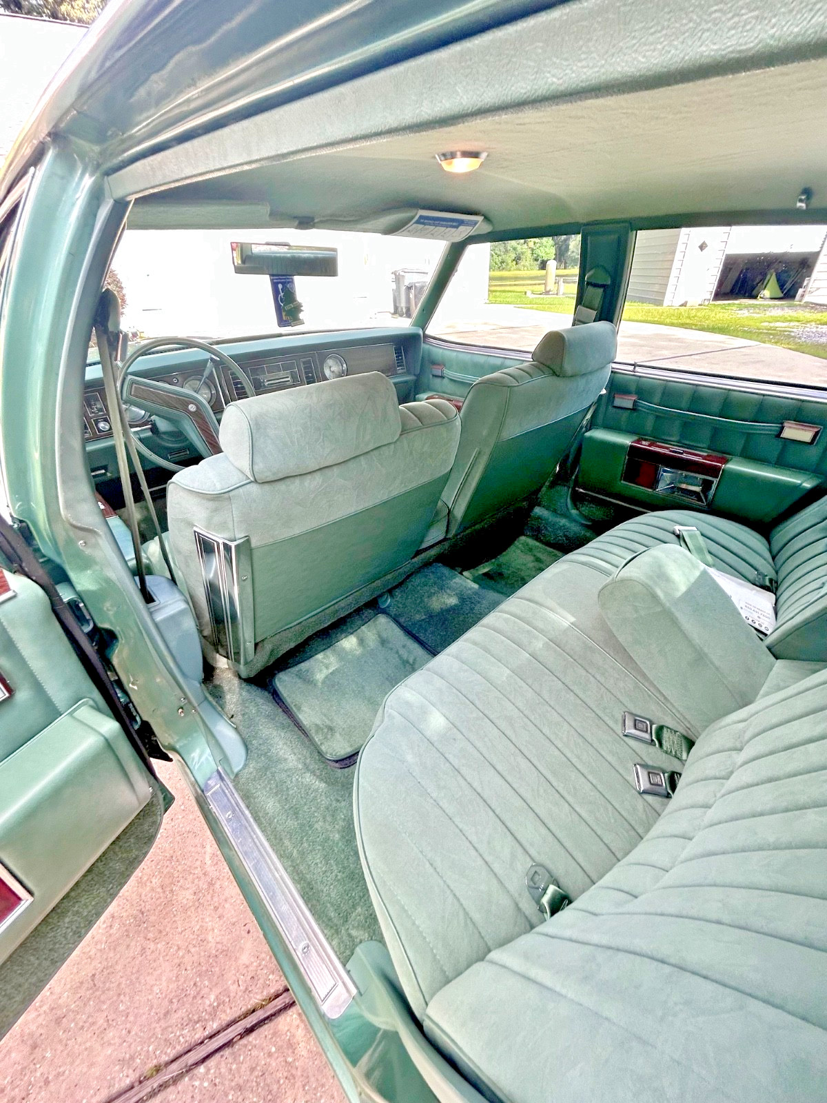 Buick-Electra-1978-Sedan-17