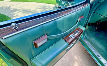 Buick-Electra-1978-Sedan-18