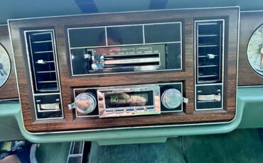 Buick-Electra-1978-Sedan-23