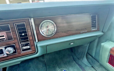 Buick-Electra-1978-Sedan-24