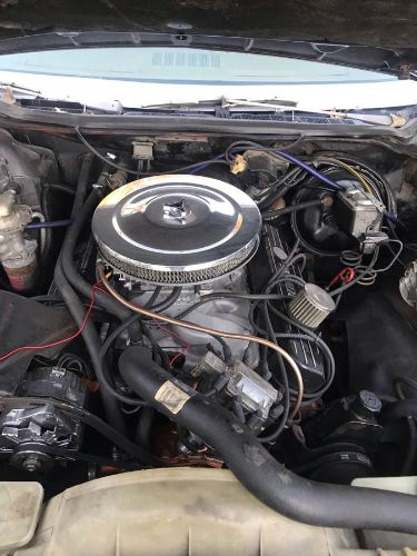 Buick-Electra-225-1975-Orange-8