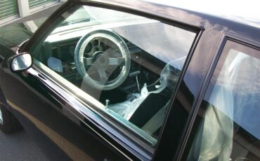 Buick-Gnx-1987-Black-Gray-4