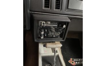 Buick-Grand-national-1984-Black-Grey-5