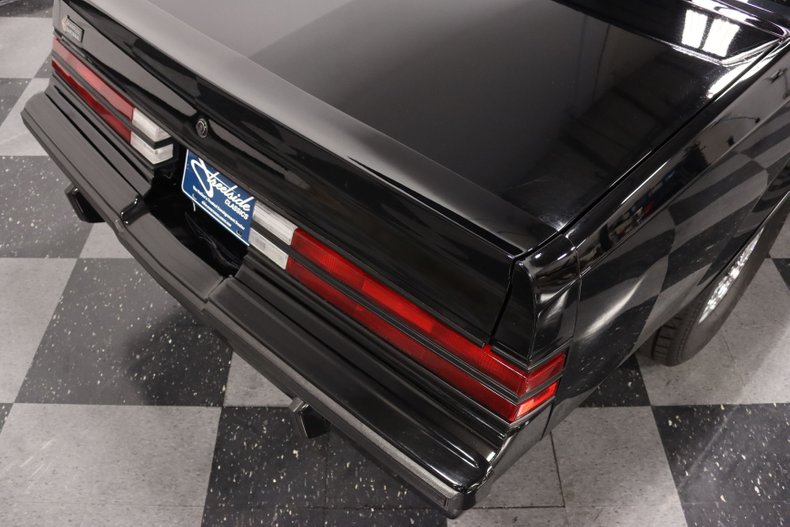 Buick-Grand-national-1987-Black-Black-14