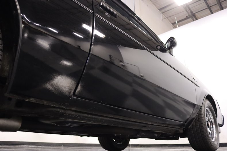 Buick-Grand-national-1987-Black-Black-15