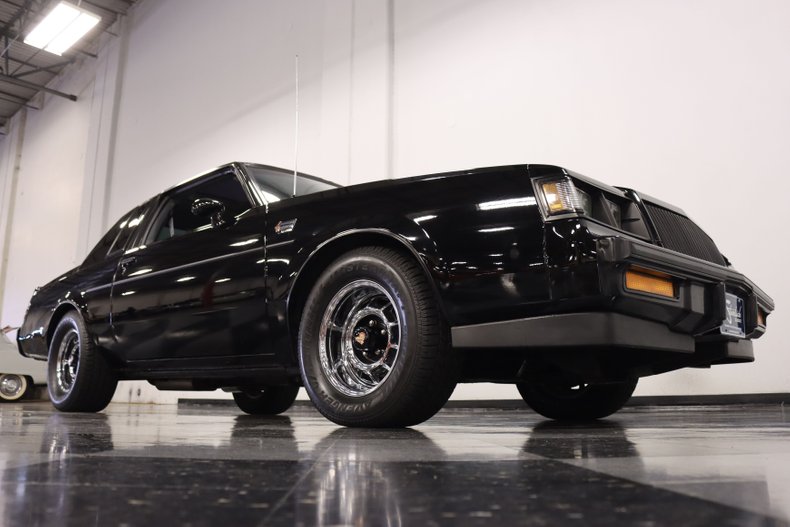 Buick-Grand-national-1987-Black-Black-18