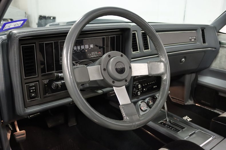 Buick-Grand-national-1987-Black-Black-26