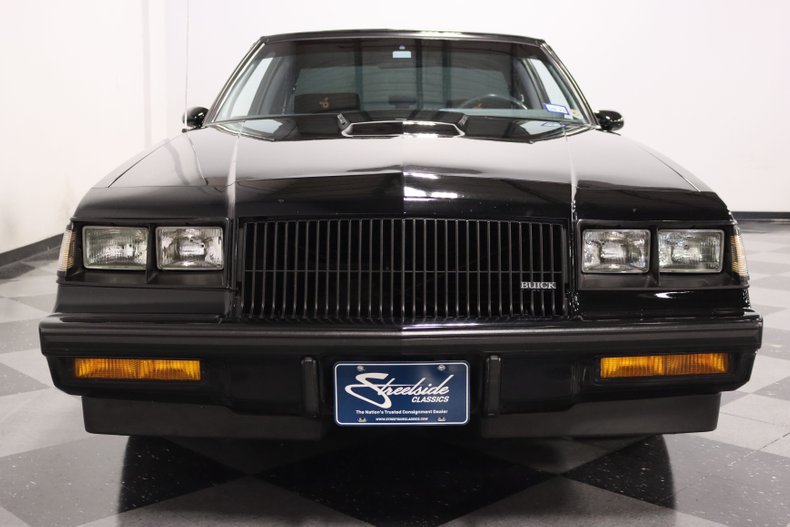 Buick-Grand-national-1987-Black-Black-31