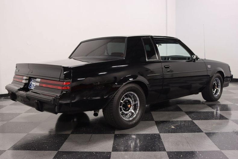 Buick-Grand-national-1987-Black-Black-9