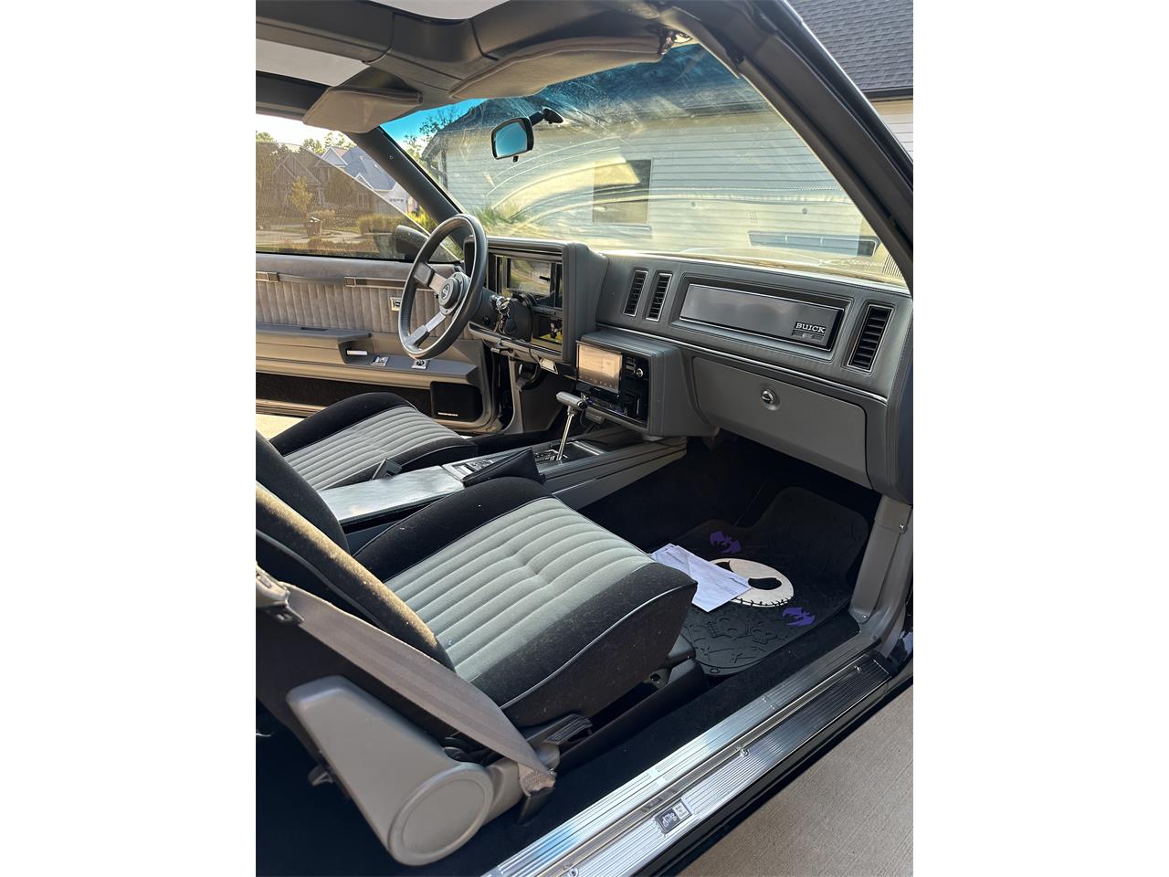 Buick-Grand-national-1987-Black-Gray-14