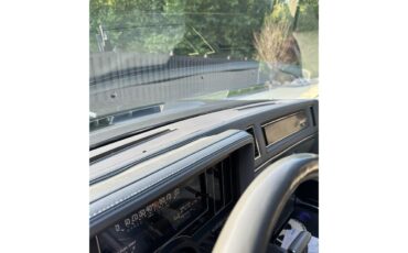 Buick-Grand-national-1987-Black-Gray-3