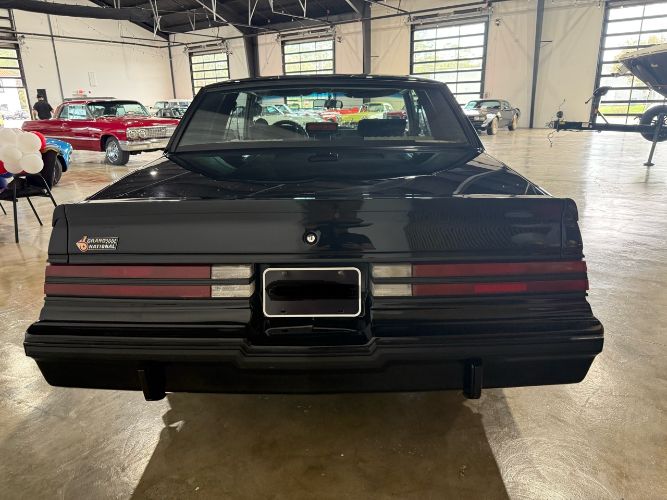 Buick-Grand-national-1987-Black-Gray-Cloth-10