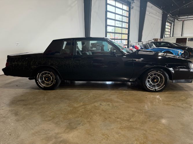 Buick-Grand-national-1987-Black-Gray-Cloth-6