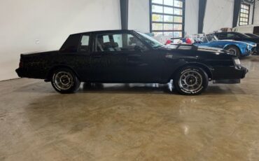 Buick-Grand-national-1987-Black-Gray-Cloth-9