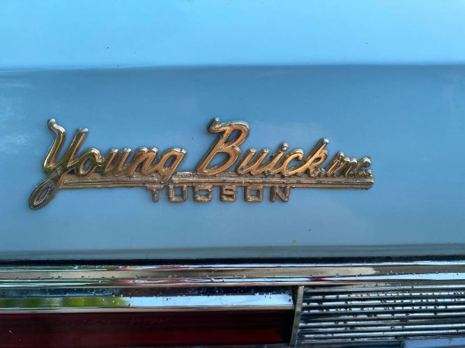 Buick-Invicta-1962-Blue-9