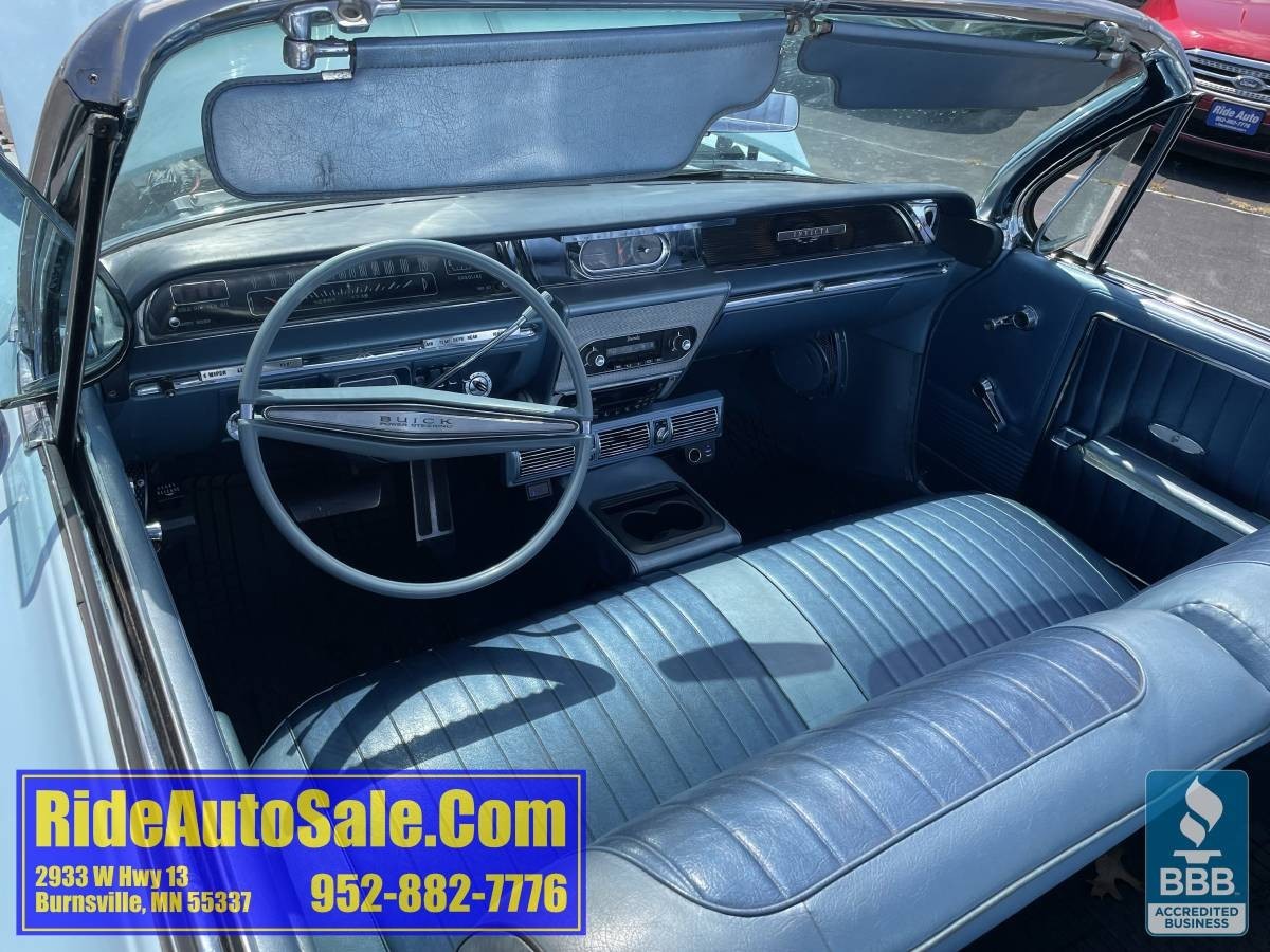 Buick-Invicta-1962-Convertible-12