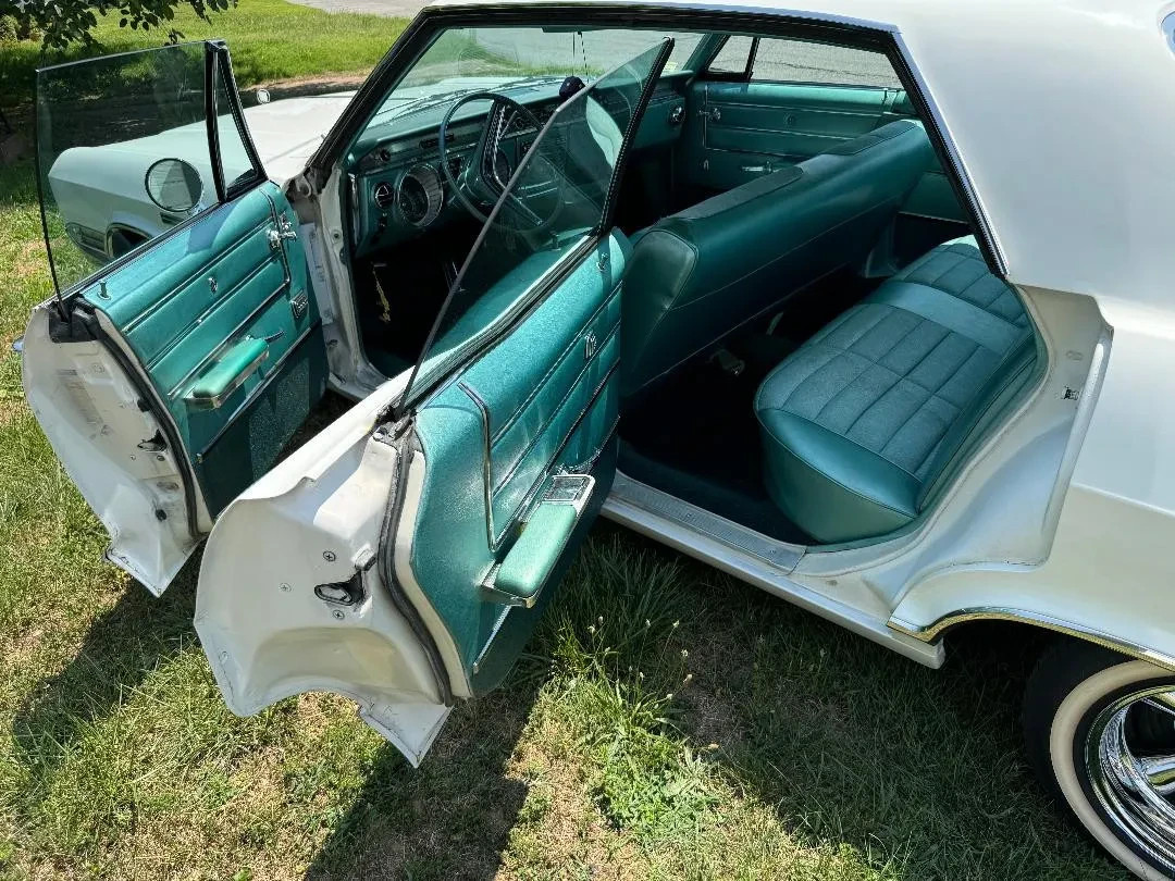 Buick-LeSabre-1965-Sedan-10
