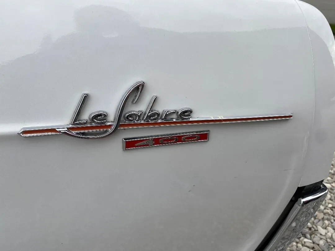 Buick-LeSabre-1965-Sedan-27