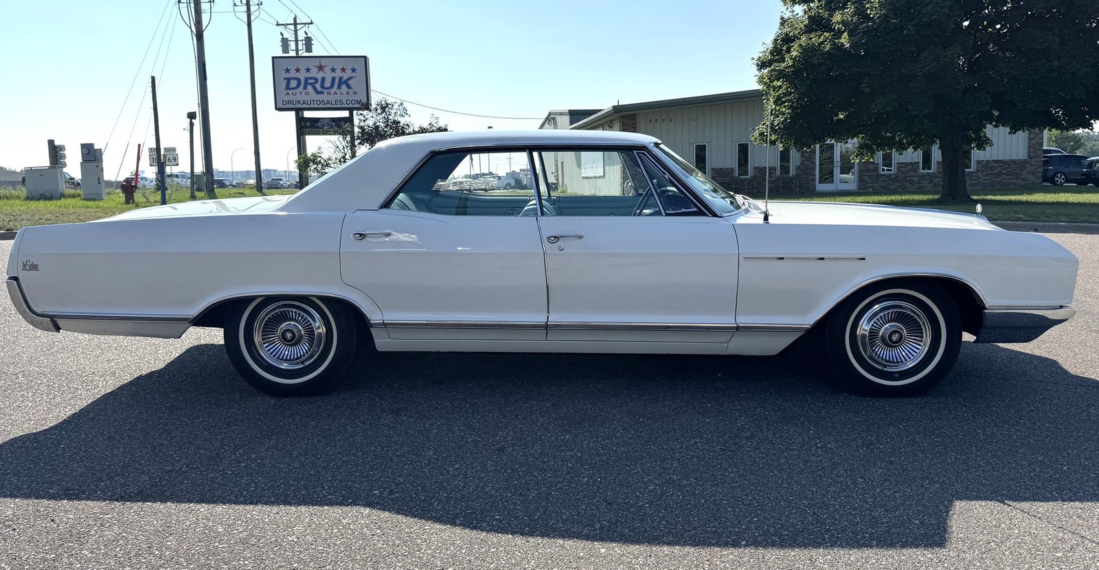 Buick-LeSabre-Custom-1966-Other-1