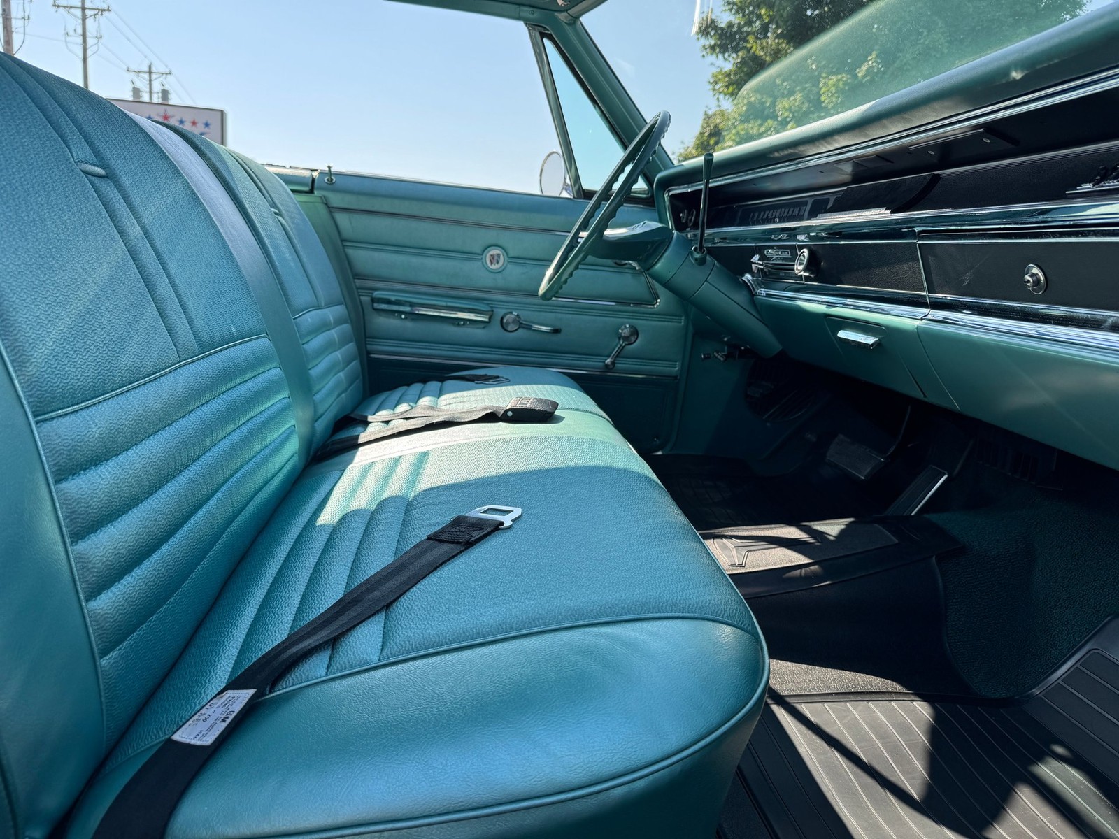 Buick-LeSabre-Custom-1966-Other-12