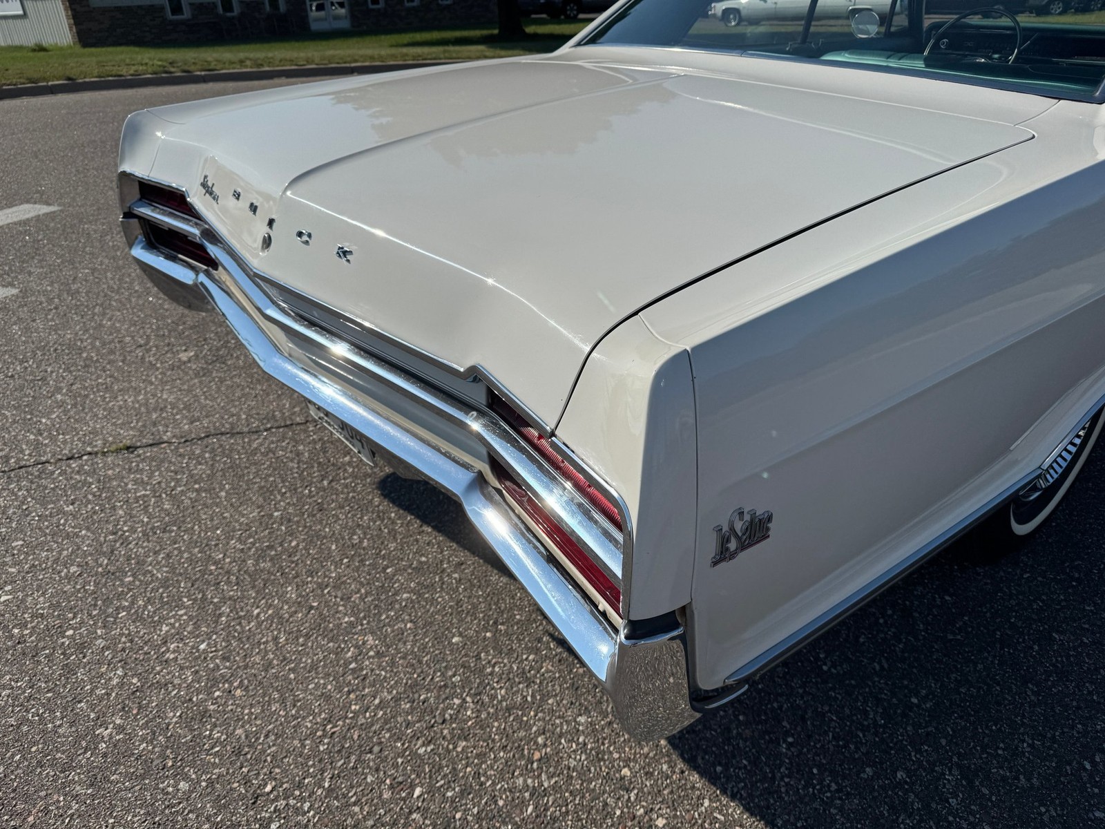 Buick-LeSabre-Custom-1966-Other-29