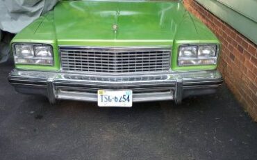 Buick-Lesabre-1976-Green