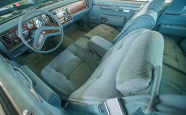 Buick-Lesabre-1979-Dark-Blue-exterior-Light-blue-cloth-int-17
